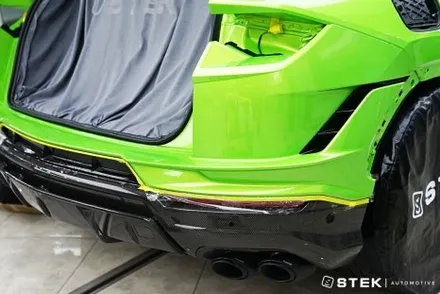 독특한 컬러에서 더욱 빛을 발하는 STEK DYNO 프리미엄 PPF와 우루스 퍼포만테 / 성남시 수정구 오야동