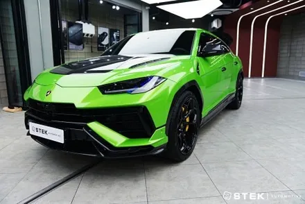 독특한 컬러에서 더욱 빛을 발하는 STEK DYNO 프리미엄 PPF와 우루스 퍼포만테 / 성남시 수정구 오야동