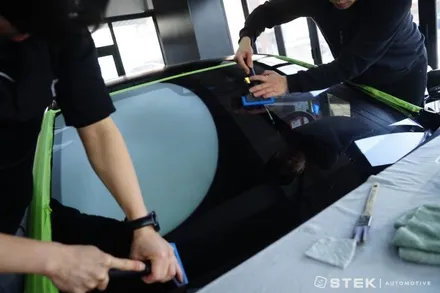 스톤칩과 생활 스크래치 완벽방어 STEK 맞춤시공, 벤츠 S클래스 S4풀-프론트 패키지 PPF & 윈드실드 시공 / 성남시 수정구 오야동