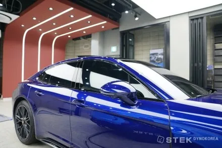 NEX 틴팅과 비내림 방지를 위한 펠트지로 여름준비를 완료한 파나메라 GTS / 성남시 수정구 오야동