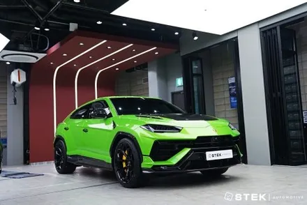 독특한 컬러에서 더욱 빛을 발하는 STEK DYNO 프리미엄 PPF와 우루스 퍼포만테 / 성남시 수정구 오야동