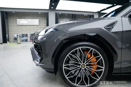 가장 묵직한 슈퍼 SUV 우루스 SE의 새로운 옷, STEK 다이노 PPF / 성남시 수정구 오야동
