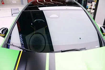 A45 S의 역동적인 \'그린 헬 마그노\' 리미티드 에디션을 빛나게 한 STEK 패키지 / 성남시 수정구 오야동