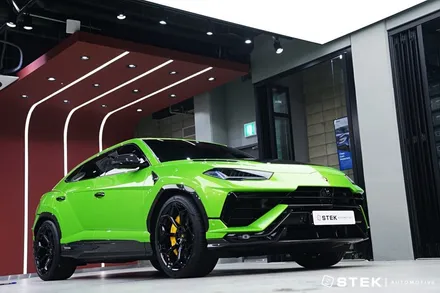 독특한 컬러에서 더욱 빛을 발하는 STEK DYNO 프리미엄 PPF와 우루스 퍼포만테 / 성남시 수정구 오야동