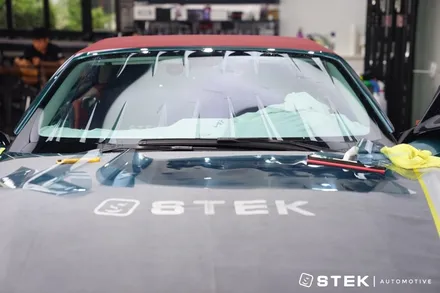 애스턴마틴 DB11 틴팅, STEK NEX 70 전체 시공 / 성남 판교 용인 서초