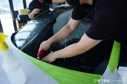 테슬라 모델3 전면유리보호필름은 시공이 어렵다?                      STEK DYNOflex 는 걱정 없습니다. / 성남시 수정구 오야동