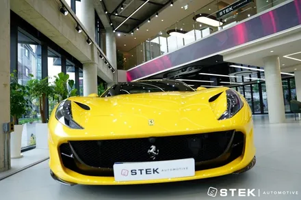 안밖으로 완벽하게 페라리 812GTS 틴팅과 윈드쉴드 필름 시공 / 성남시 수정구 오야동
