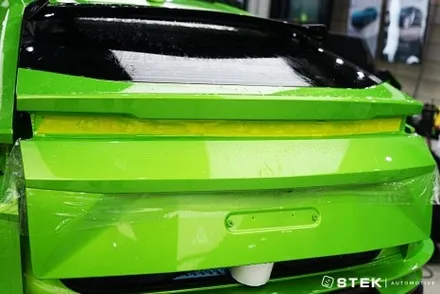 독특한 컬러에서 더욱 빛을 발하는 STEK DYNO 프리미엄 PPF와 우루스 퍼포만테 / 성남시 수정구 오야동