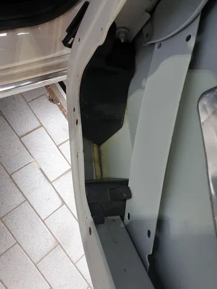 벤츠 c220d 도어 도색 / 충남 천안