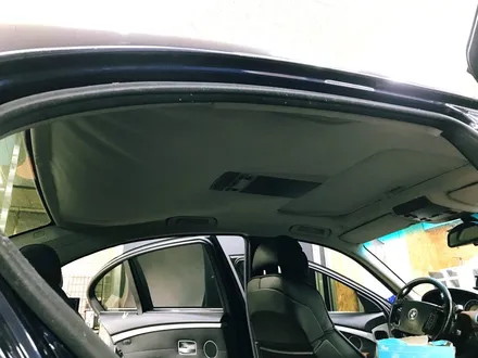 천안 BMW 5시리즈 천장 스웨이드 시공!! 자동차 천장 스웨이드 견적??