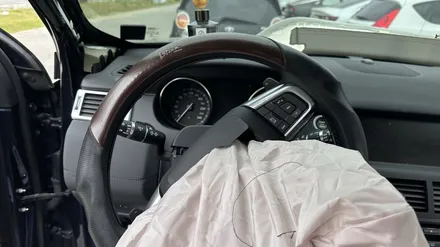 랜드로버 디스커버리5 에어백수리