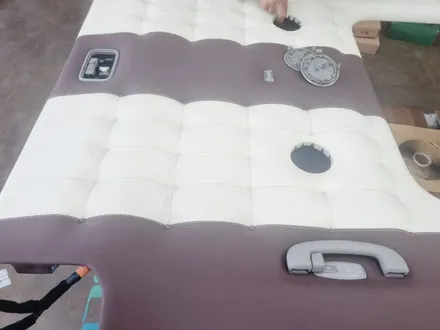 천안 올 뉴 카니발  천장 엠보싱!! 올 뉴 카니발 천장 엠보싱 견적??