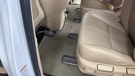 ㅇ더뉴카니발 7인승 차박레일