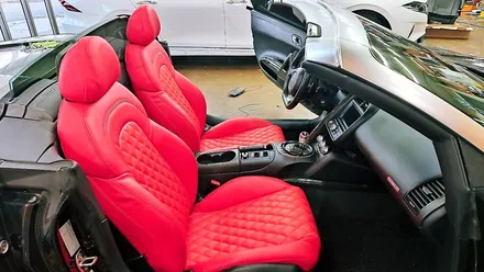 천안 아우디 R8 시트 커버링!! 레드 시트 교체 시공!! 수입차 시트 교체 작업비용??