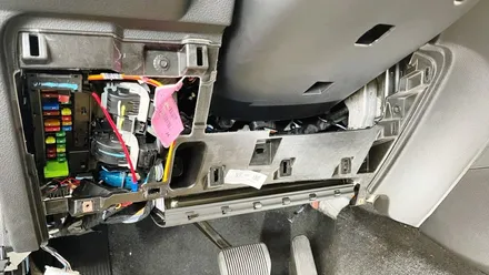 천안 포드 익스플로러 전동 사이드스텝 장착 시공!! 전동 사이드스텝 견적??