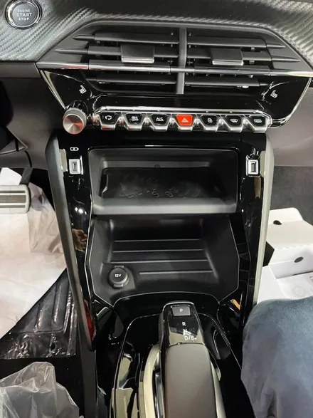 천안 블랙박스, 하이패스 스텝 업 개러지!! 푸조 E208!! 블랙박스 견적문의??