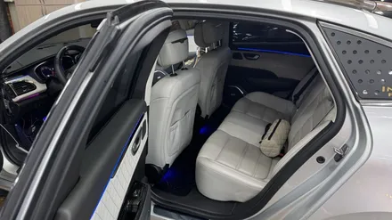 SM6, 렉서스 LS250 앰비언트 천안 스텝업개러지