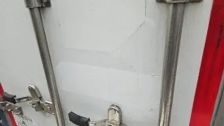 [양주데칼라이프] 더운반 윙바디 화물 트럭 광고 랩핑 스티커 제거 작업 / 양주시 고암동