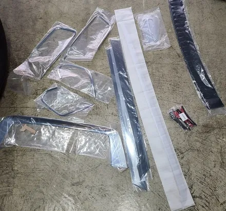 [양주데칼라이프]카니발 튜닝파츠 랩핑 했어요! / 양주시 고암동