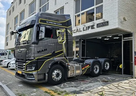 [양주데칼라이프] 만트럭 TGX640 MAN 추레라 블랙라이언 커스텀데칼 / 양주시 고암동