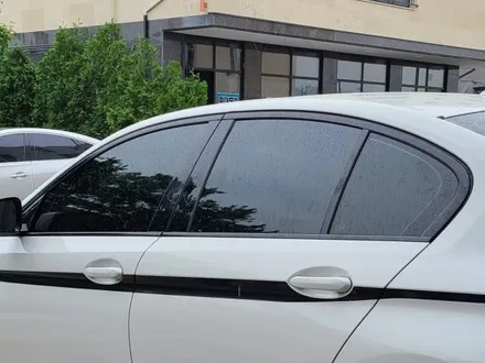 [양주데칼라이프]bmw 530i 크롬죽이기 사이드데칼 작업했어요! / 양주시 고암동