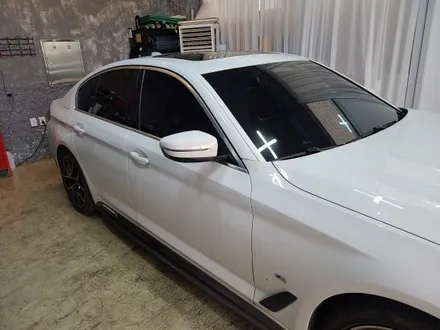 [양주데칼라이프]bmw 530i 크롬죽이기 사이드데칼 작업했어요! / 양주시 고암동