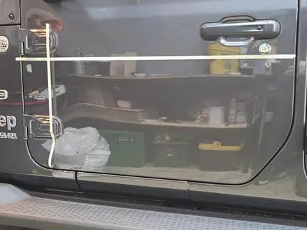 [양주데칼라이프] 랭글러 오버랜드 돈홀드백 본넷 데칼 스티커 작업했어요! / 양주시 고암동