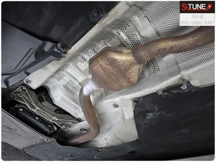 BMW 3GT 20d F34 중간라인 행거 추가보강 배기 수리. 에스튠 / 경기 시흥