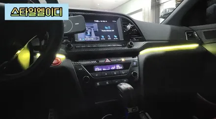 전라도 광주 아반떼AD 스포츠 엠비언트  무드등이 감성 55마력은 상승 시키겠지!! / 광주 북구