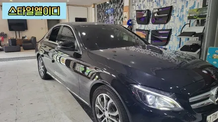 전라도 광주 벤츠 C클래스 엠비언트 순정 광량 너무 약하잖아!!광량업으로 변화된 실내 구경해보자!! / 광주 북구