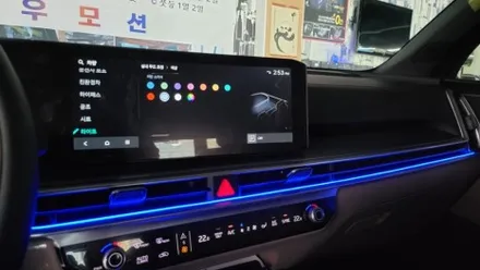 광주신형 쏘렌토mq4 엠비언트 없는 옵션도 순정처럼 깔끔한시공 / 광주 북구