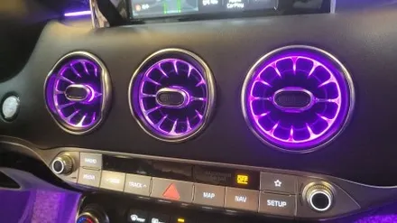 스팅어 엠비언트 RGB 아크릴 시공 전문샵의 실내 튜닝 퀄리티는 다릅니다 / 광주 북구
