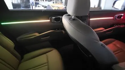 광주 신형 쏘렌토 엠비언트 신형 쏘렌토 순정 옵션 부재 그만! 글로우모션으로 반전무드 완성 / 광주 북구