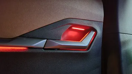 굿바이 무빙 모션부터 깜빡이 연동 모션까지! 깔끔한 광주 엠비언트 업체에서 / 광주 북구