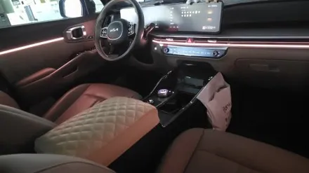 광주 신형 쏘렌토 엠비언트 신형 쏘렌토 순정 옵션 부재 그만! 글로우모션으로 반전무드 완성 / 광주 북구