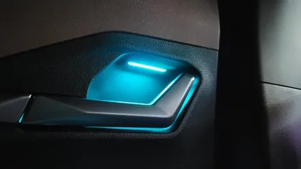 굿바이 무빙 모션부터 깜빡이 연동 모션까지! 깔끔한 광주 엠비언트 업체에서 / 광주 북구