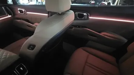 광주 신형 쏘렌토 엠비언트 신형 쏘렌토 순정 옵션 부재 그만! 글로우모션으로 반전무드 완성 / 광주 북구