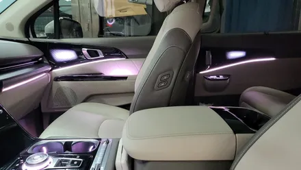 순천비노출엠비언트 카니발KF4 순천비노출엠비언트 진행! 기어다이얼 컵홀더 도어포켓 풋등 LED 튜닝업체 추천! / 광주 북구