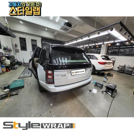 레인지로버 차량 랩핑을 원하십니까? 저희 스타일랩으로 맡겨만 주세요! 랩핑은 역시 스타일 랩! / 부산 금정구