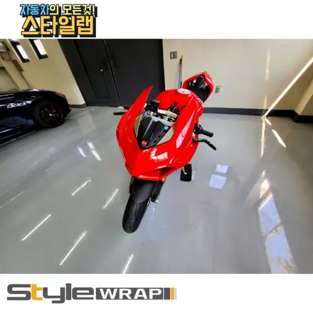 두가티 v4s 모델로 마프로  社 의 유광 ppf 작업, 바이크 랩핑 잘하는 스타일랩 / 부산 금정구