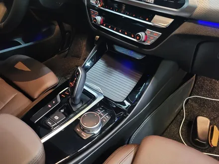 BMW X3(G01) 하이그로시 센터페시아 실내 무광카본 랩핑 시공 포스팅/부천/인천 / 부천 원미구 상동