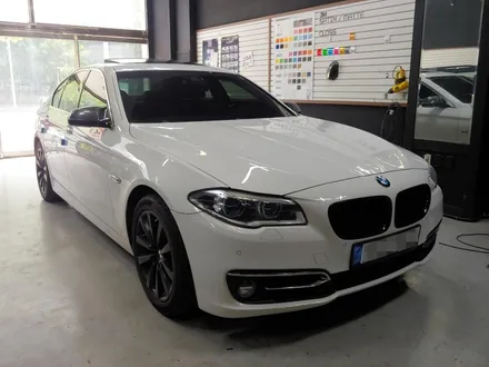 간단한 랩핑만으로도 확 달라진 느낌을 줄 수 있습니다/bmw 520d(F10) 루프스킨/디퓨저 랩핑 포스팅 / 부천 원미구 상동