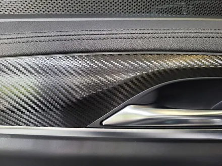 BMW 5시리즈 520D(G30) 실내 카본랩핑 시공 포스팅/센터페시아 랩핑/우드트림랩핑/부천/인천/G바디 / 부천 원미구 상동