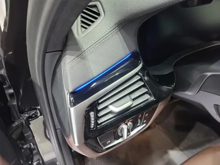 BMW 5시리즈(G30) 실내카본랩핑 시공/부천실내랩핑/인천/530i/하이그로시랩핑/520d / 부천 원미구 상동