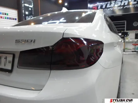 라이트필름 저가형 중국산은 이제 그만!!독일산 오라칼필름으로  BMW 530i 헤드라이트/테일라이트 시공[부천랩핑][부천 루프스킨][부천 라이트필름][부천 PPF] / 부천 원미구 상동