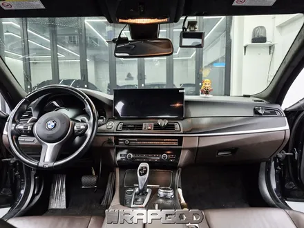 청라 BMW 5시리즈 무광 카본 실내랩핑 시공 / 김포 양촌읍