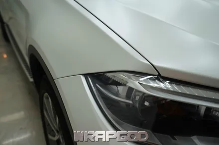 BMW X6 , 에이버리 사틴 화이트 펄 전체 랩핑 시공 / 김포 검단 자동차 래핑 전문점 랩갓 WRAPGOD / 김포 양촌읍