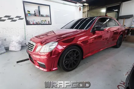 벤츠 E클래스 E63 AMG 레드크롬 전체랩핑 시공, 자동차 크롬 랩핑 전문점 WRAPGOD / 김포 양촌읍