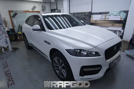 재규어 F페이스 에이버리 사틴 화이펄 전체 랩핑 시공, 검단랩핑 전문점 WRAPGOD / 김포 양촌읍