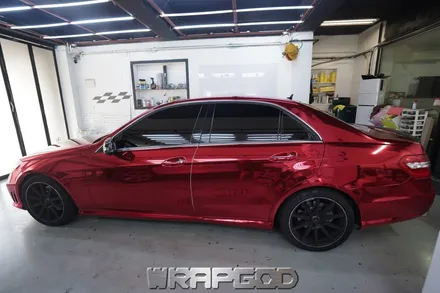 벤츠 E클래스 E63 AMG 레드크롬 전체랩핑 시공, 자동차 크롬 랩핑 전문점 WRAPGOD / 김포 양촌읍